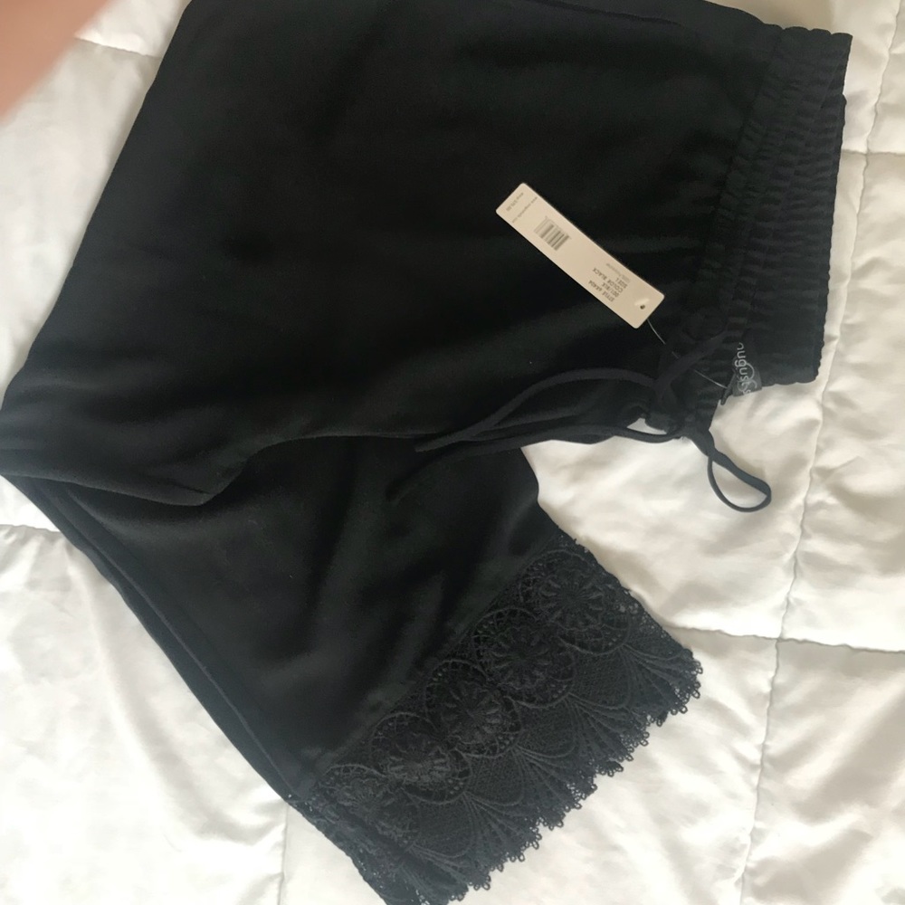 Lace Capris
